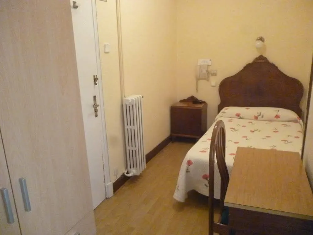 ** Pensión Hostal La Mexicana Santander España